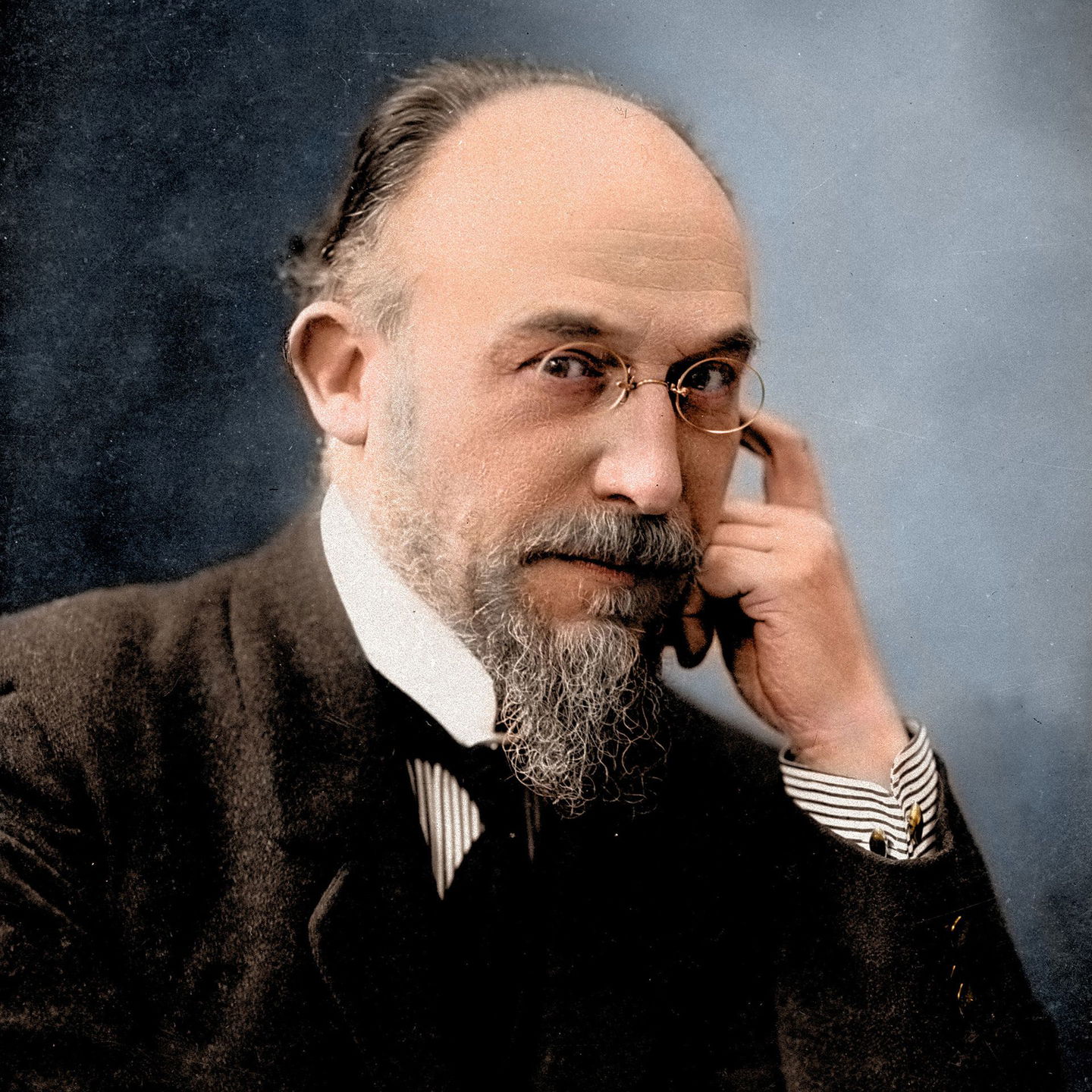 Photo of Erik Satie